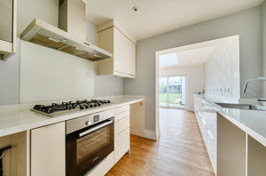 Kitchen shot 1- click for photo gallery